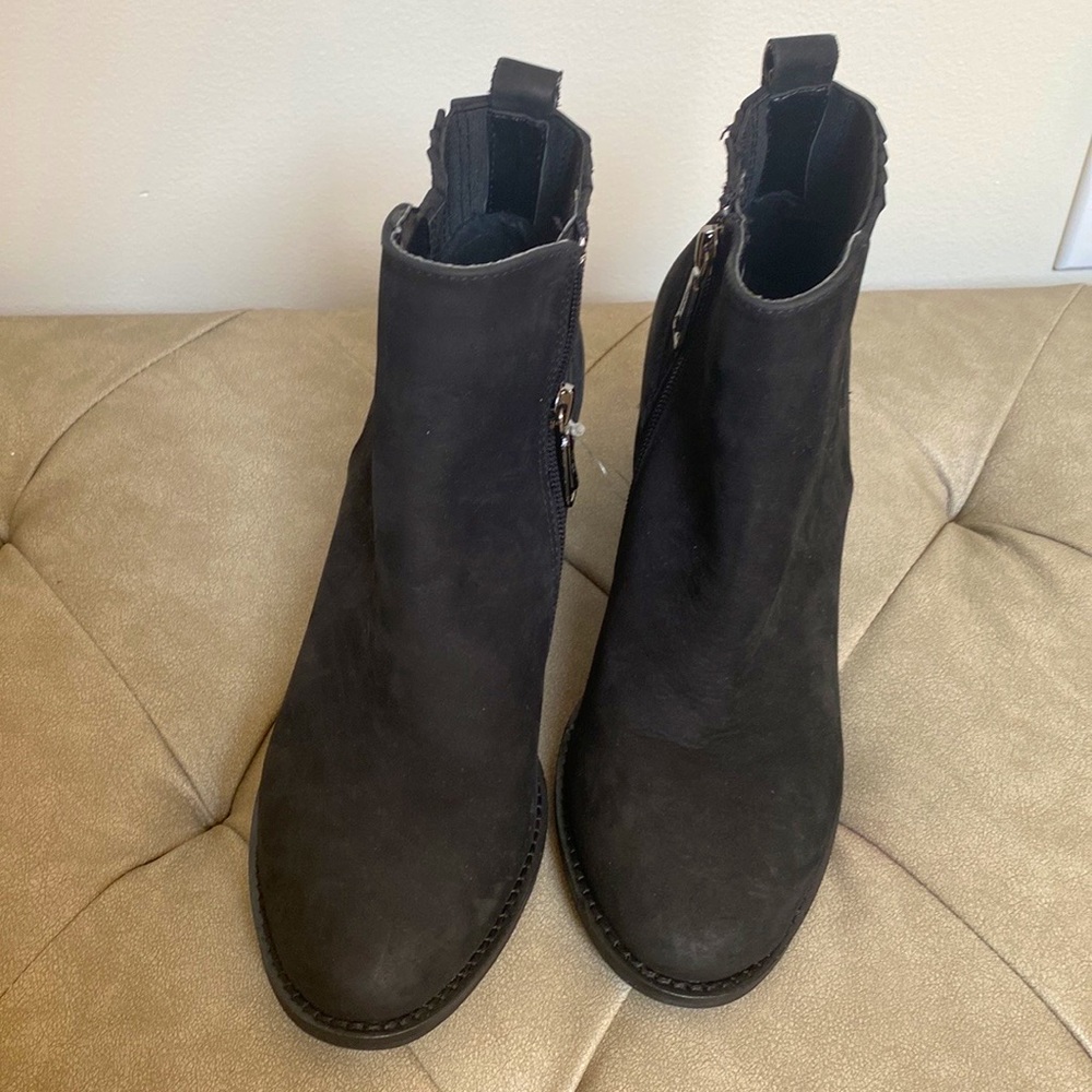 Blondo Noa women boots. Size 8M